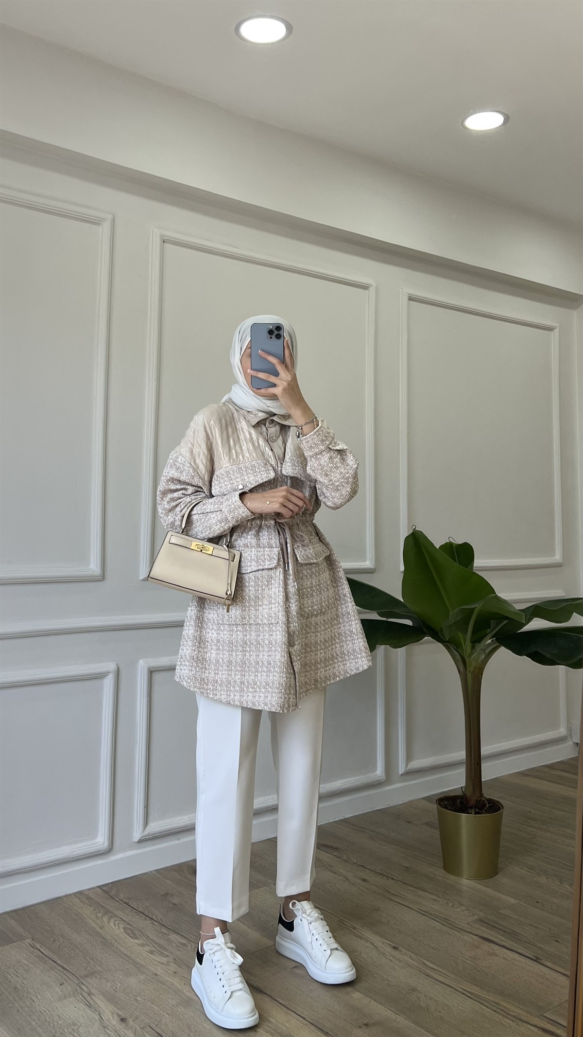 Kapitone Detaylı Tüvit Ceket - Bej