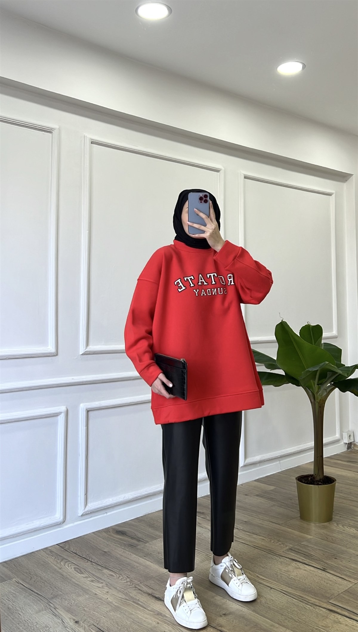 Kırmızı Rotate Yazılı  Sweatshirt