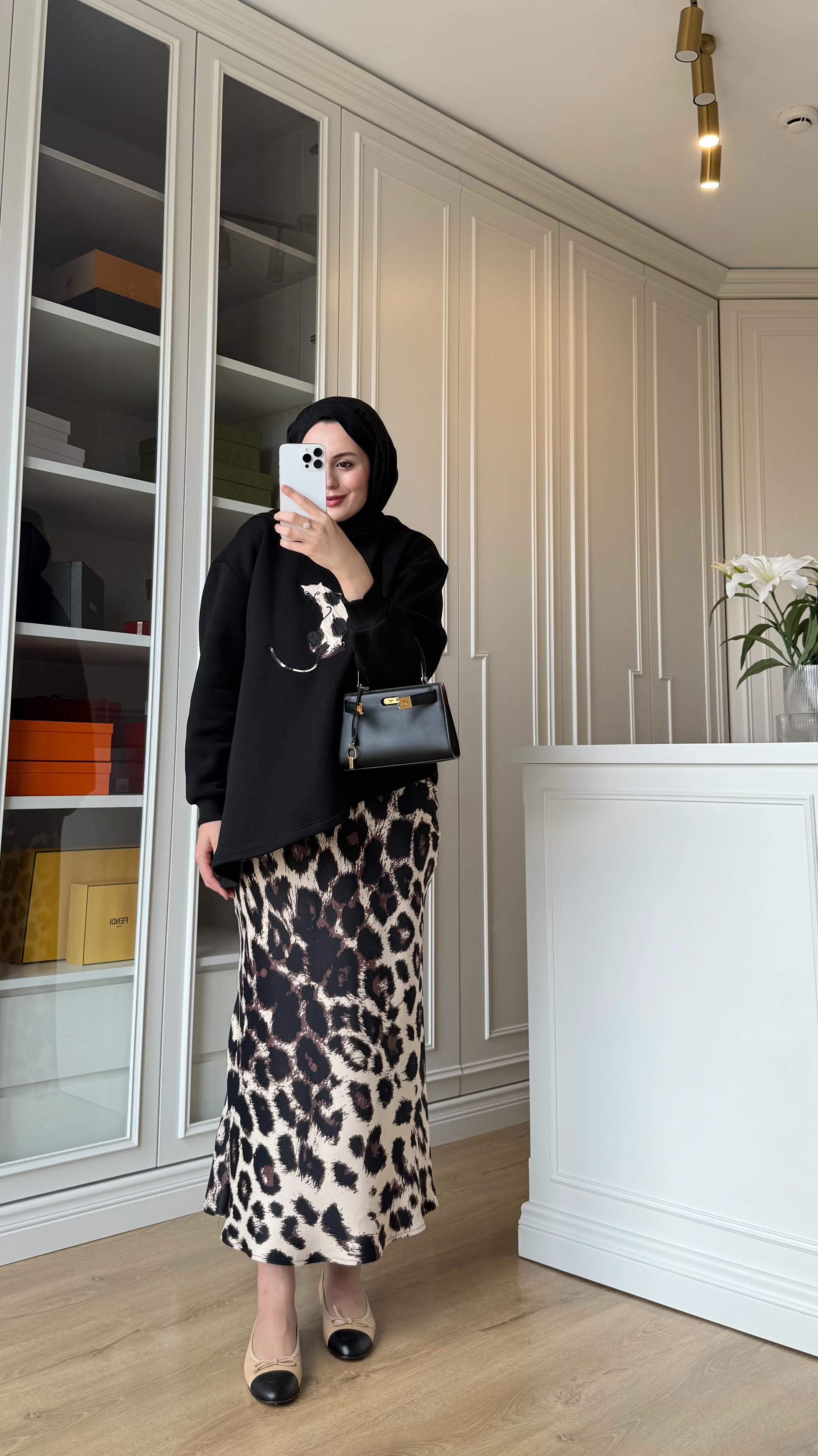 Leopar Etekli Takım Siyah