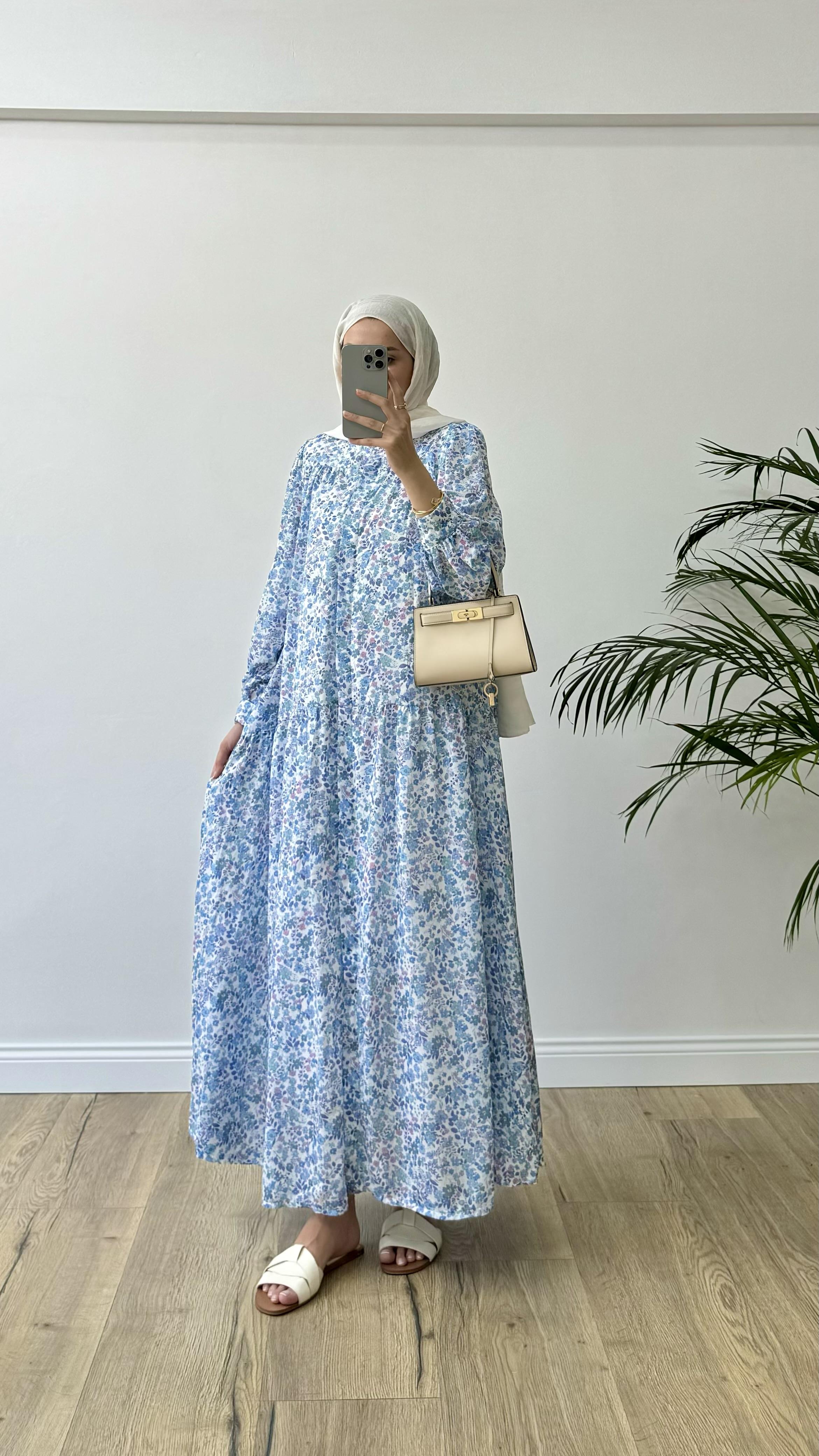 Mini Desenli Mavi Elbise