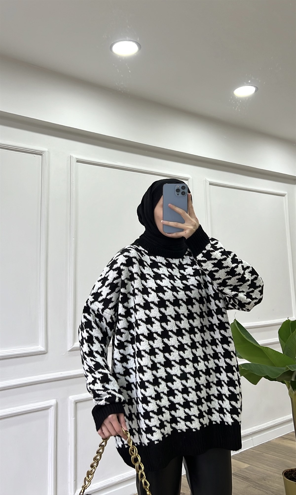 Siyah/Beyaz - Kazayağı Desenli Kazak