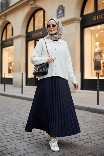 سترة صوفية منفوشة ممتازة بشريط بلون أكرو