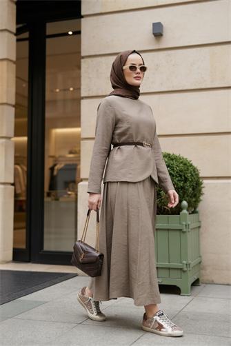 Kupra Kumaş Kemerli Ceket Etek Üçlü Takım – Vizon