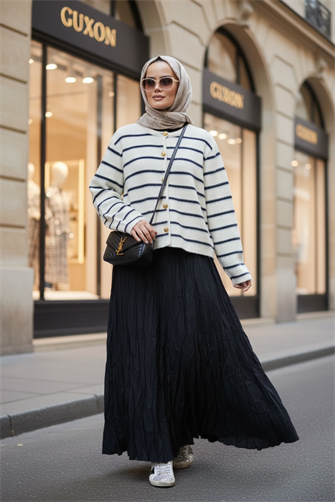 سترة صوفية ناعمة مخططة بأزرار مخططة بأزرار كارديجان أسود