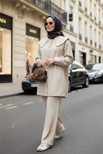 İthal Pamuklu Tensel Kumaş Fermuarlı Ceketli Apoletli Yakalı Takım Bej