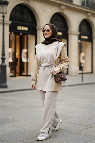İki İplik Pamuklu Kuşaklı Tesettür Takım | Şık ve Rahat Günlük Kombin Bej