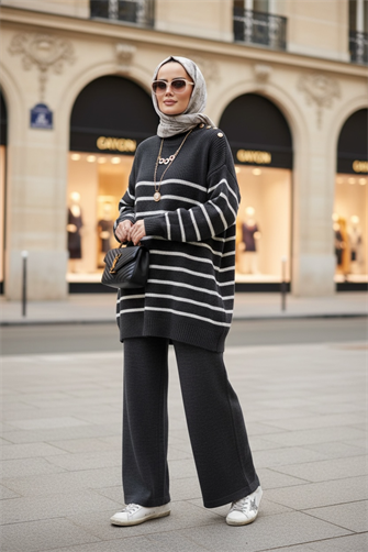 Kolyeli Çizgili Triko Takım Antrasit Gri