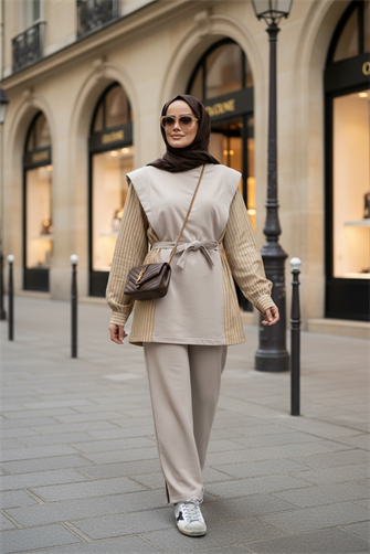İki İplik Pamuklu Kuşaklı Tesettür Takım | Şık ve Rahat Günlük Kombin Bej