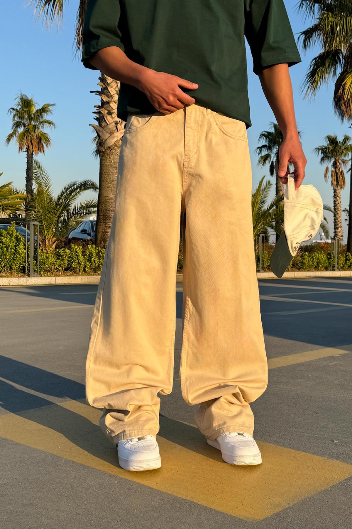 Basic Baggy Jean