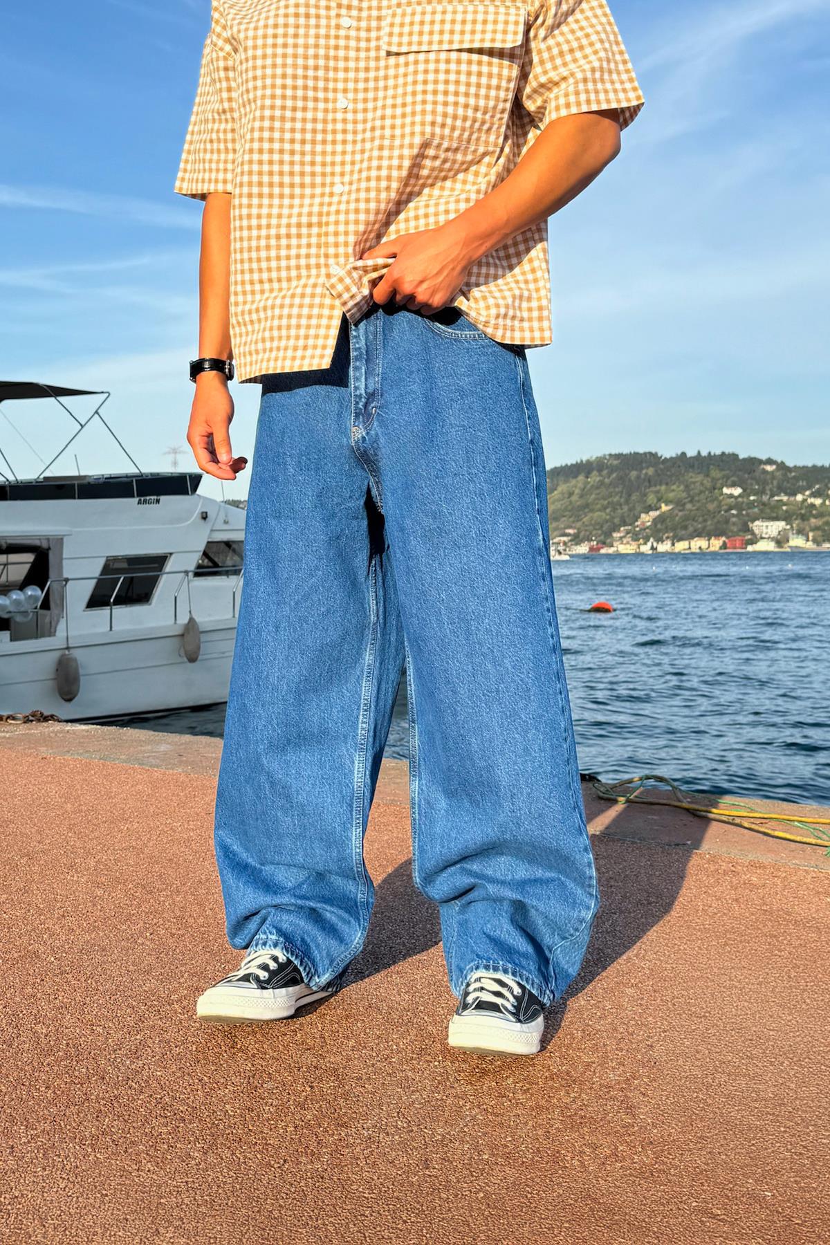 Basic Mavi Baggy Jean