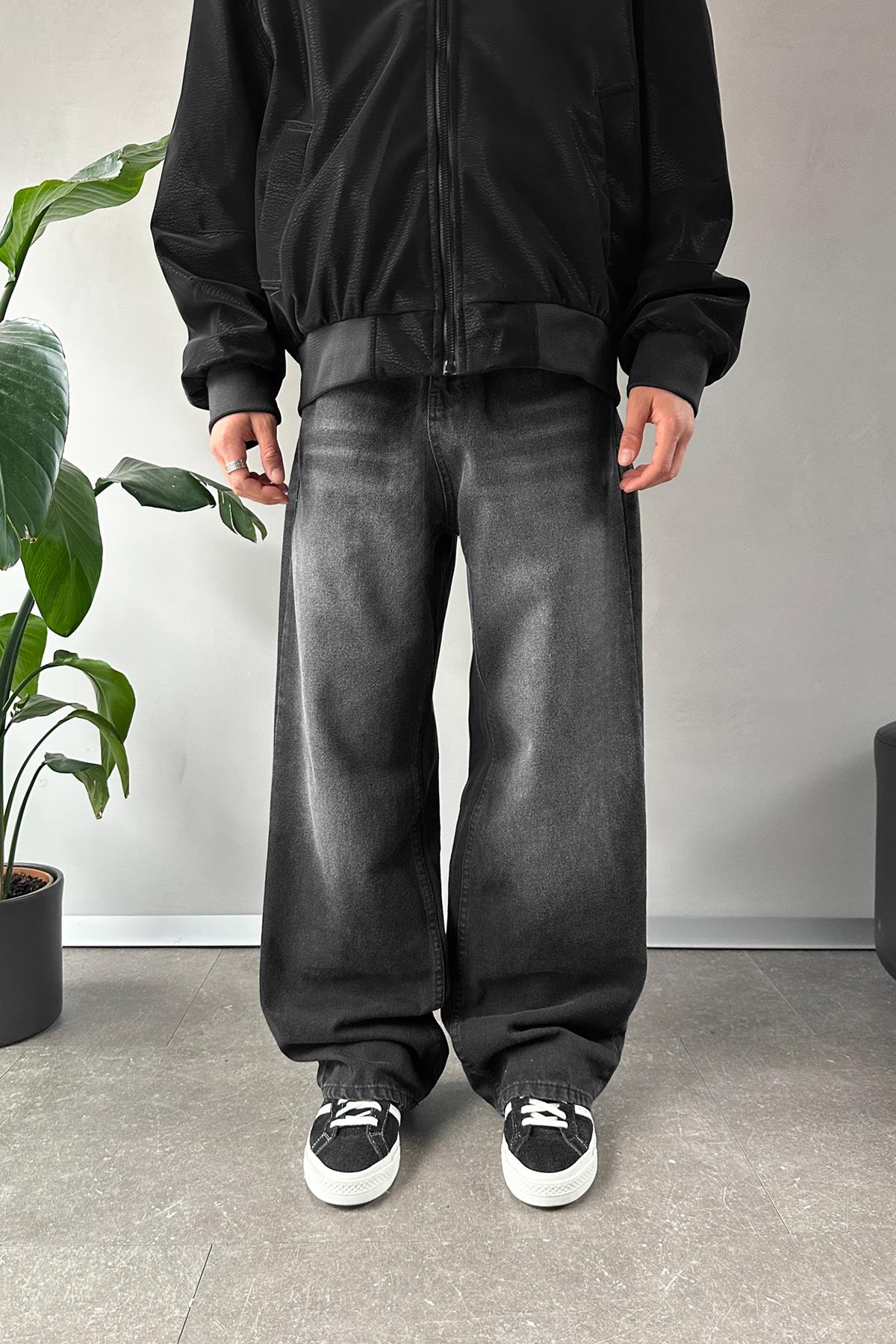 Basic Siyah Baggy Jean