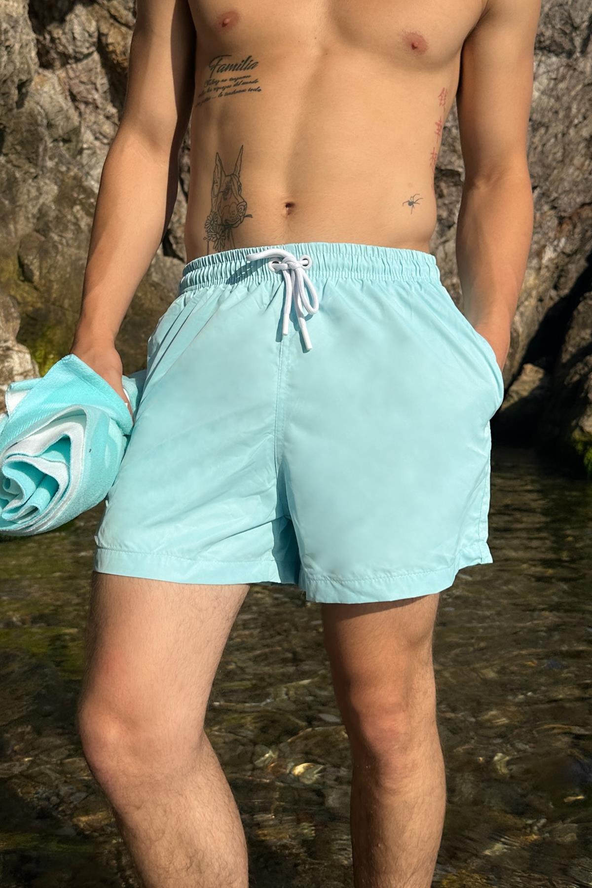 Basic Bebek Mavisi Deniz Şortu