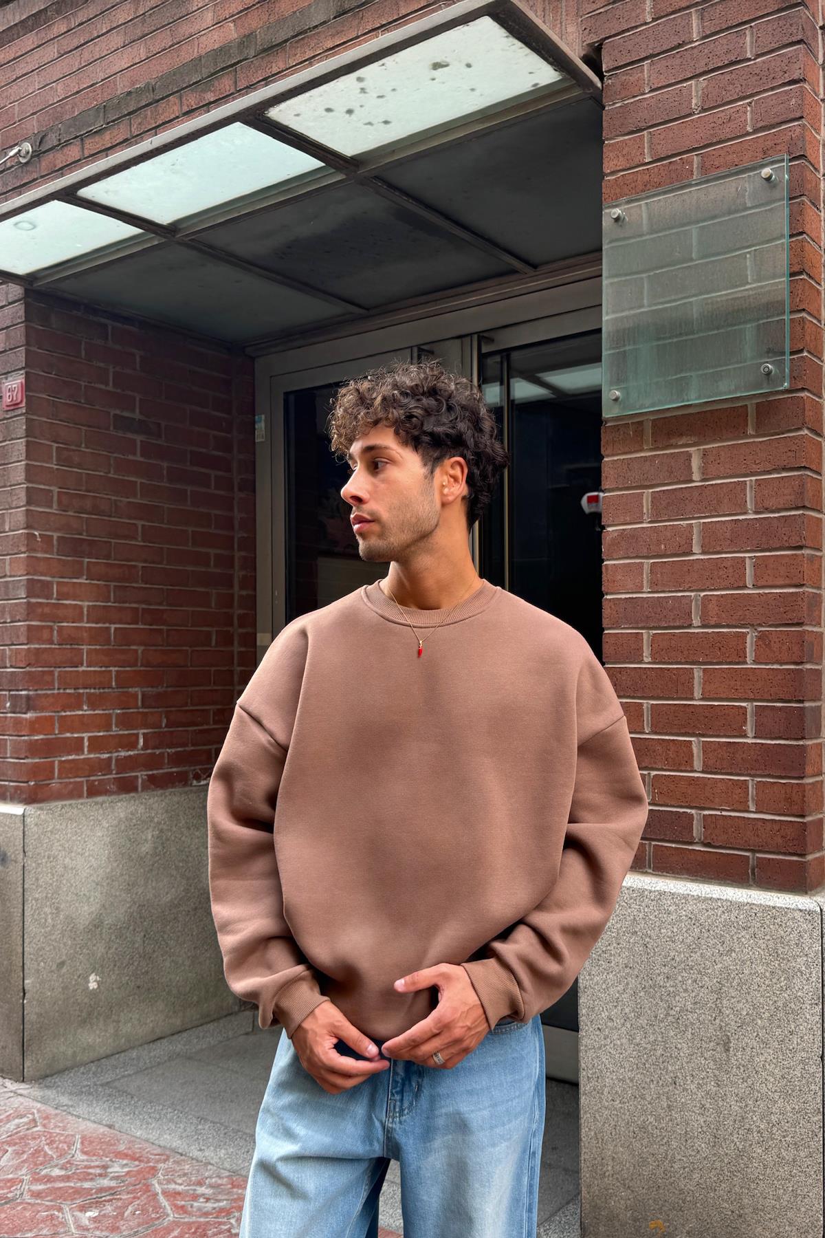 Basic Bisiklet Yaka Sweatshirt