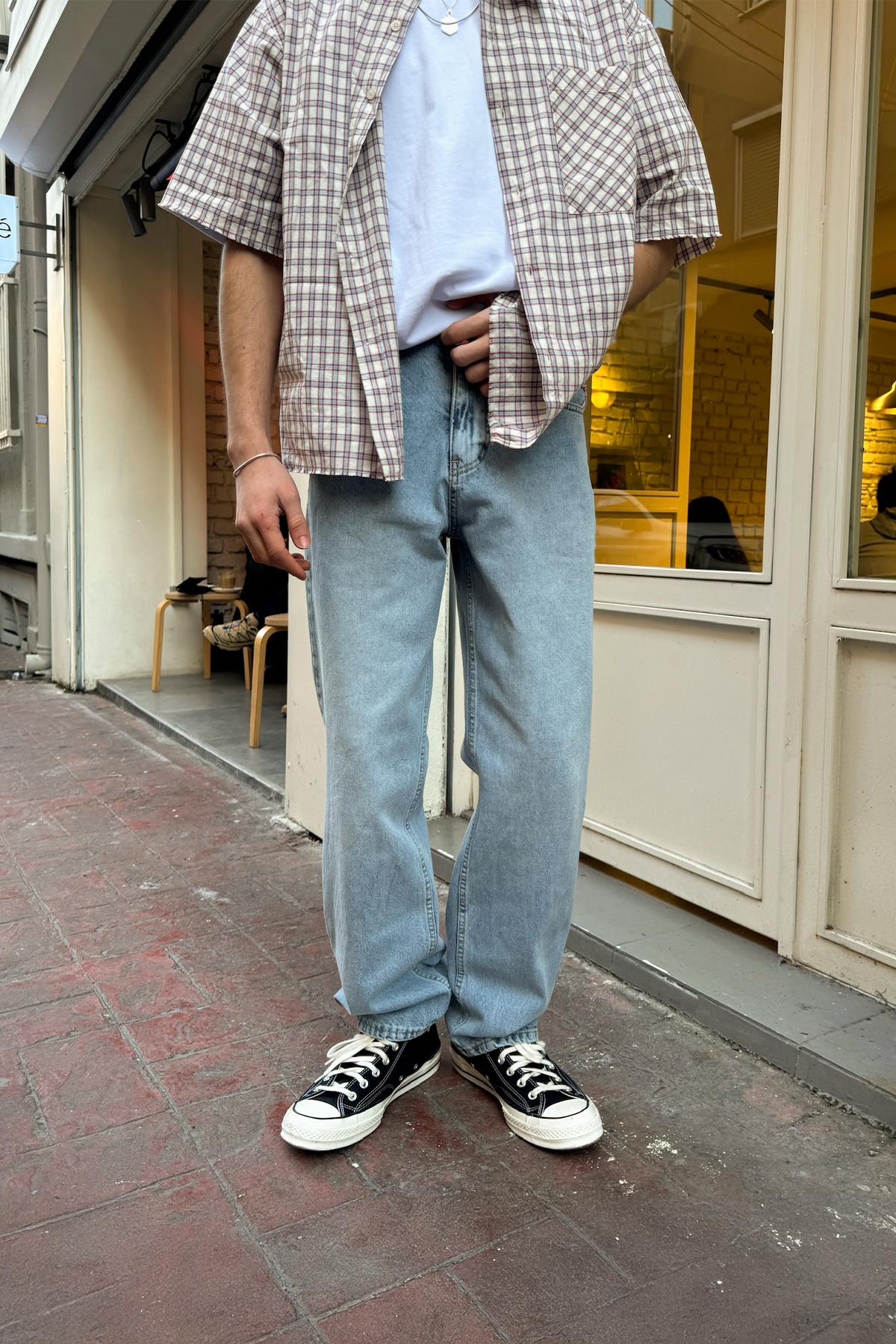 Basic Yıkamalı Buz Mavi Regular Jean