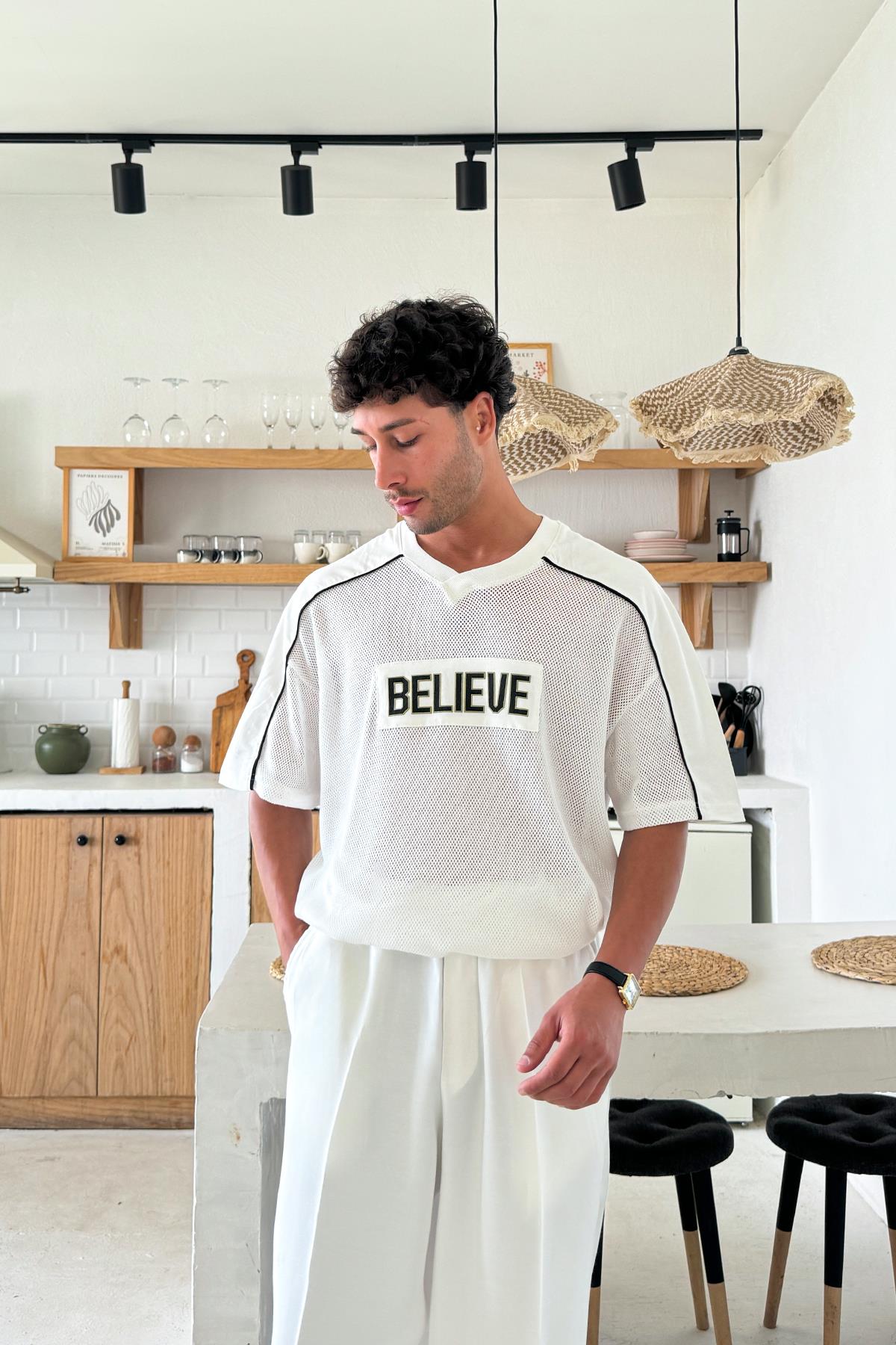 Beyaz Believe Baskılı Triko Tişört
