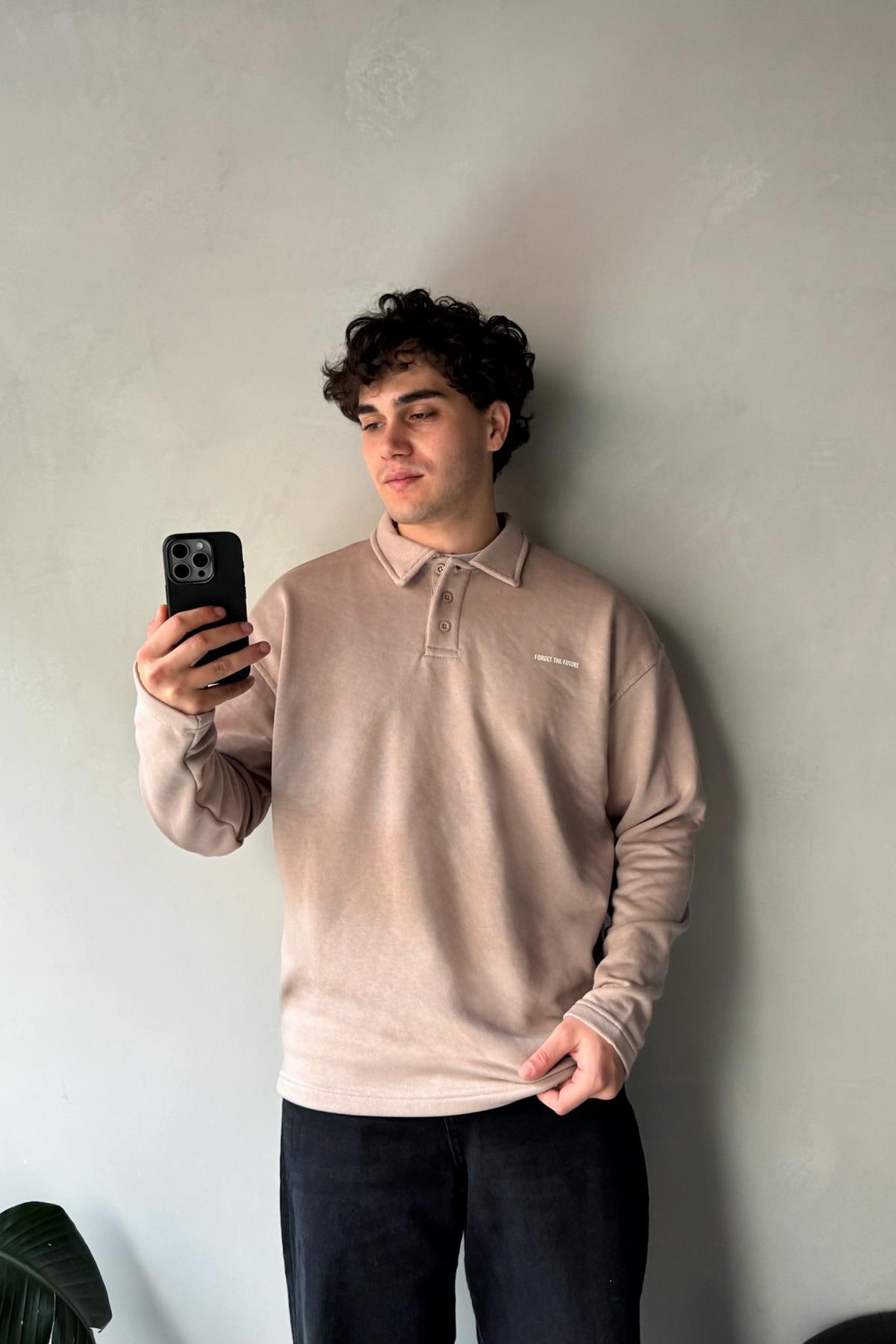 Düğme Detaylı Polo Yaka Sweatshirt