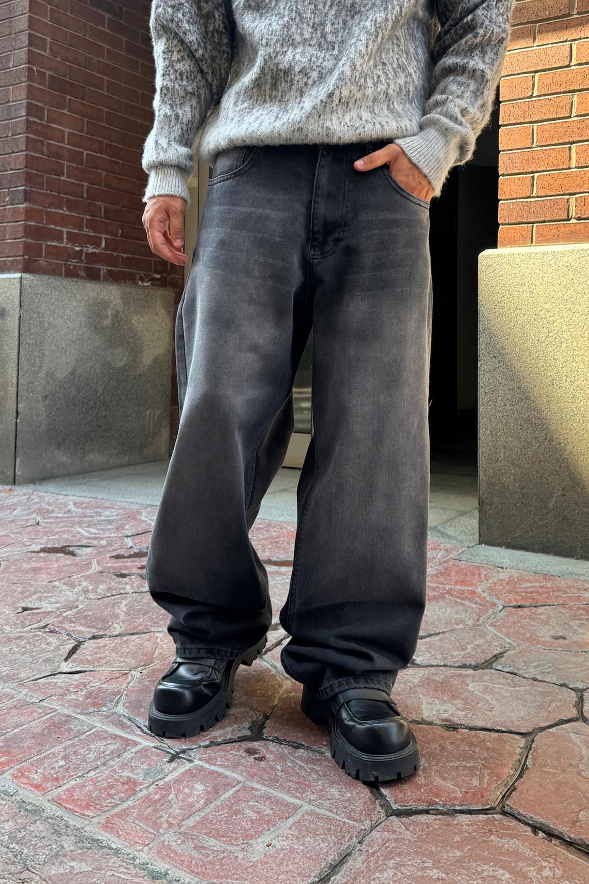 Eskitme Çizgili Siyah Baggy Jean