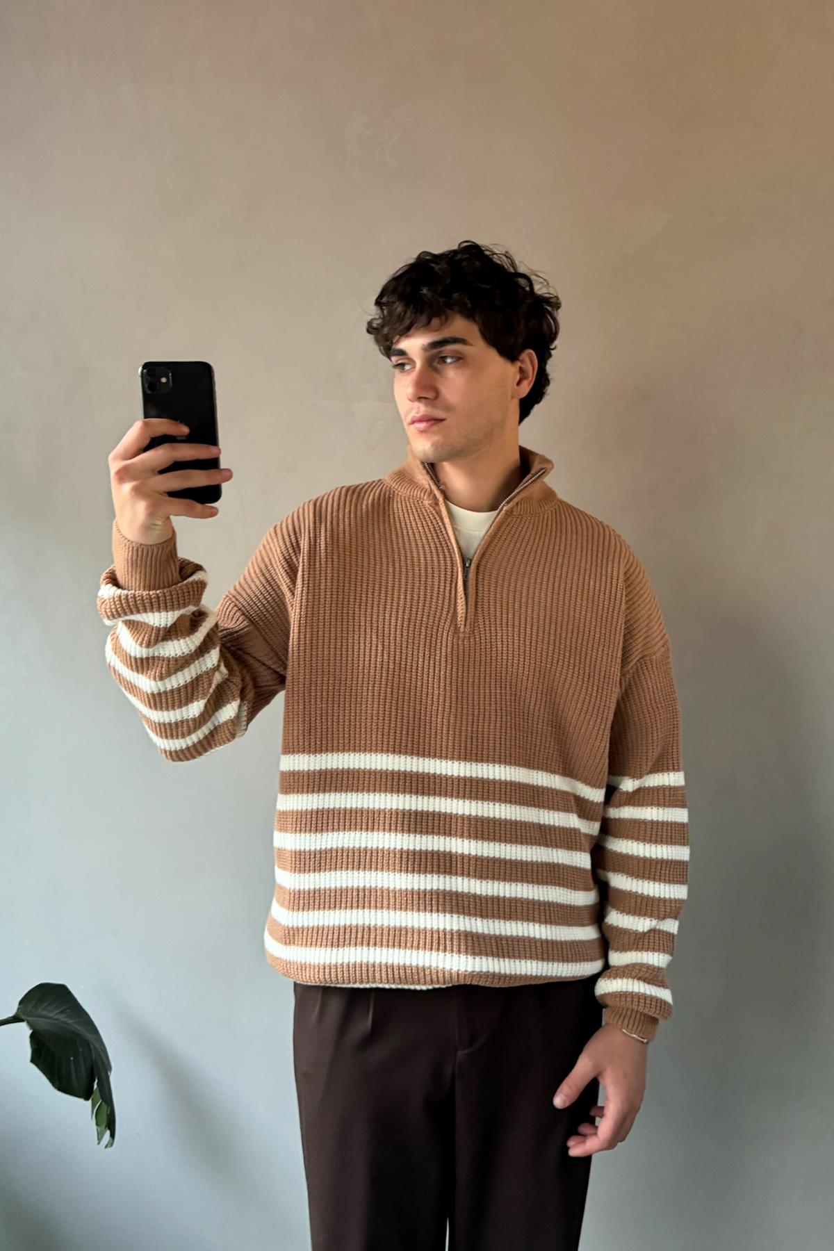Half Zip Yarım Balıkçı Çizgili Camel Kazak
