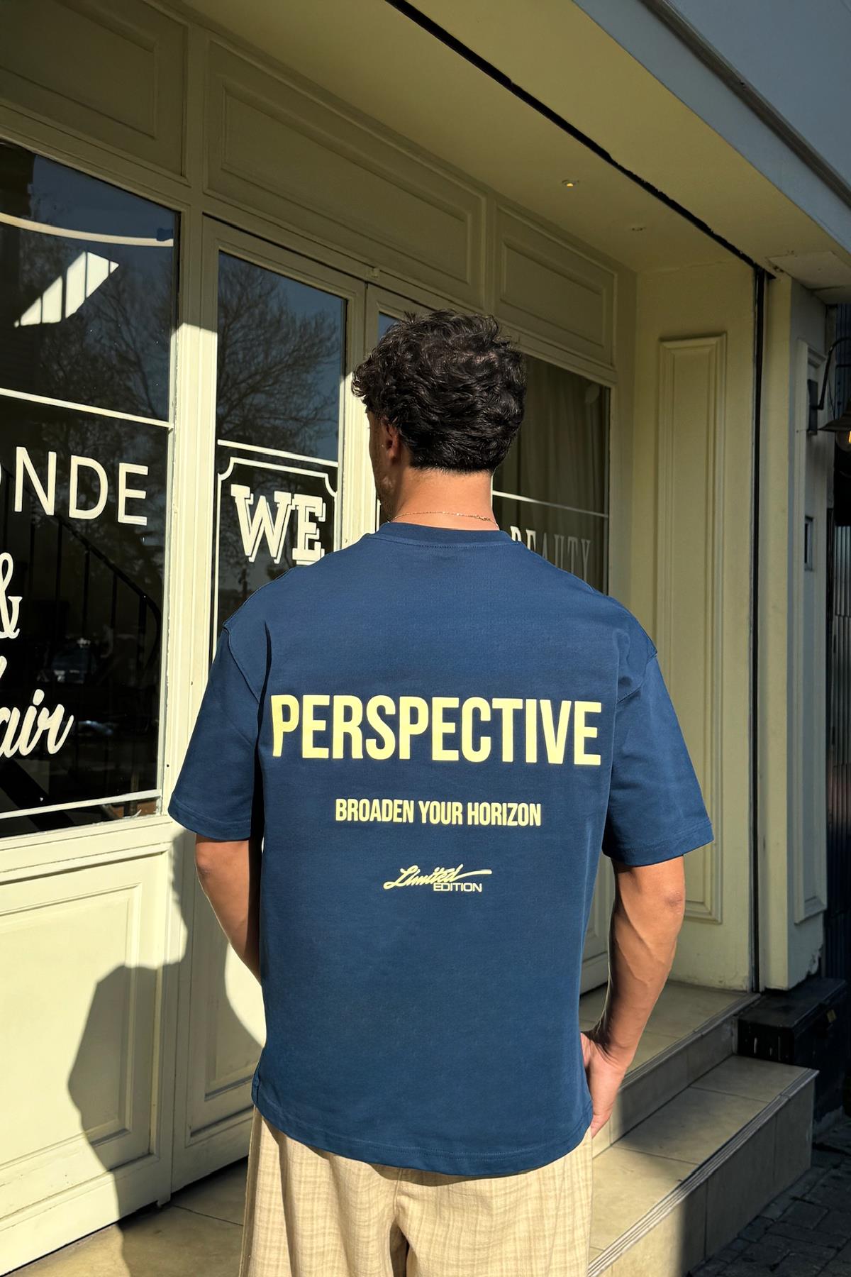 Perspective Sırt Baskı Detay Lacivert Tişört