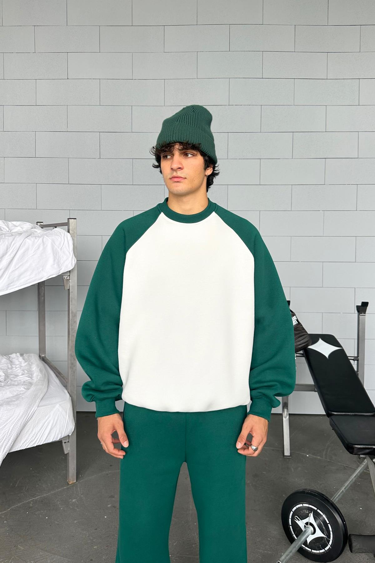 Flaw Atelier Reglan Kol Basic Yeşil Ekru Oversize Sweatshirt
