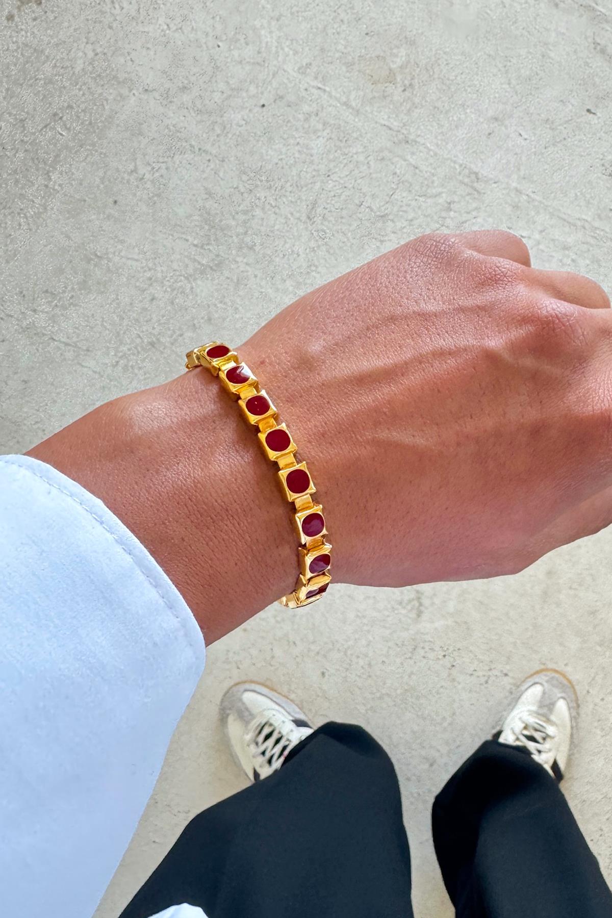 Renkli Taşlı Geometrik Sıralı Bileklik