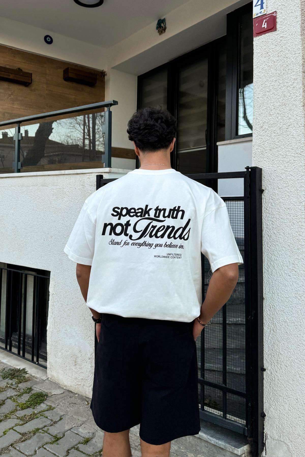 Speak Truth Baskılı Beyaz Oversize Tişört