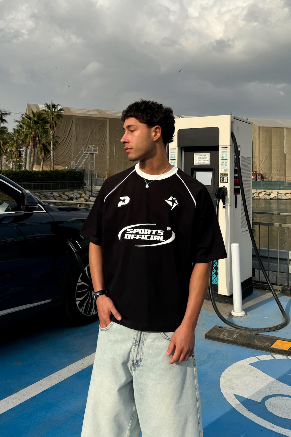 Sports Official Baskılı Siyah Oversize Tişört