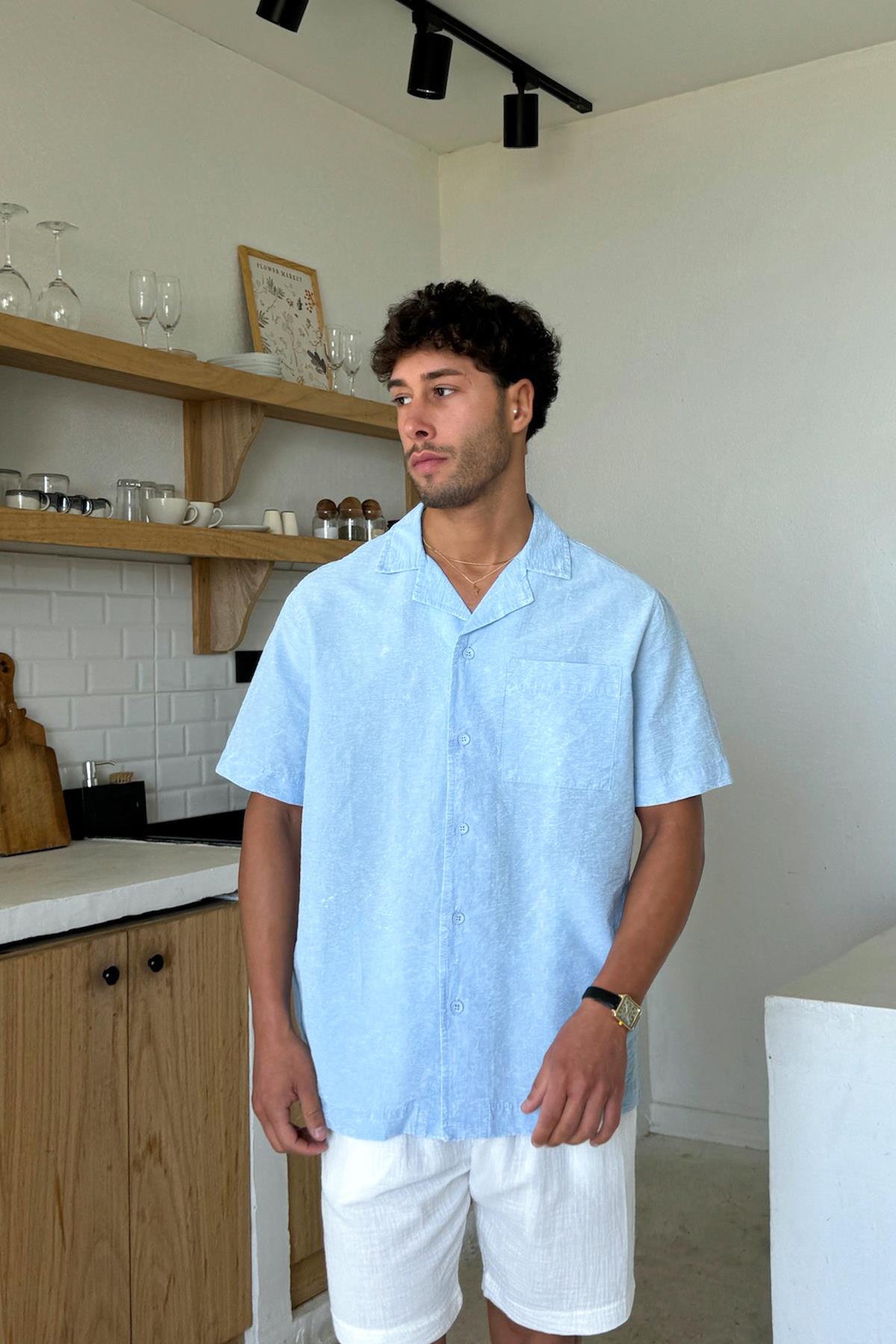 Yıkamalı Açık Mavi Oversize Kısa Kol Gömlek