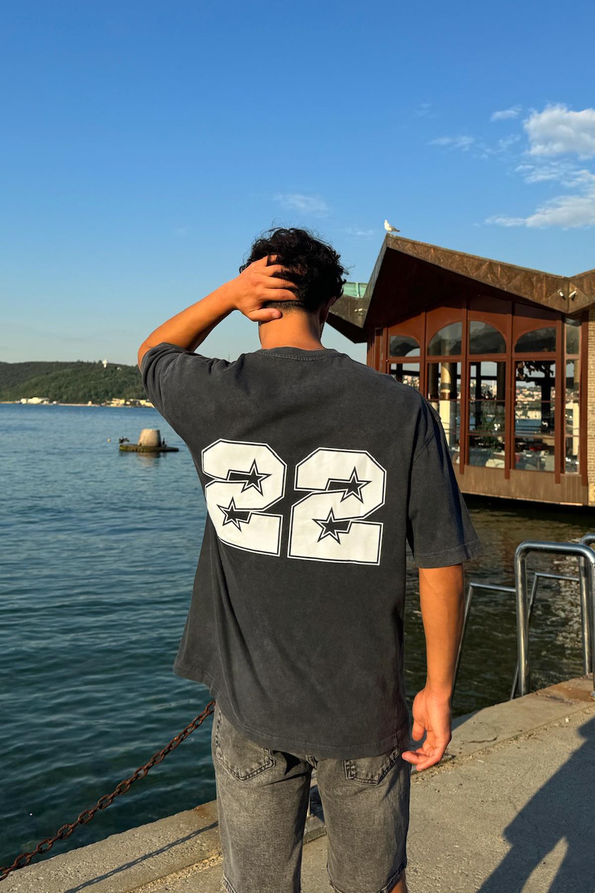 Yıkamalı Twenty Two Baskılı Tişört