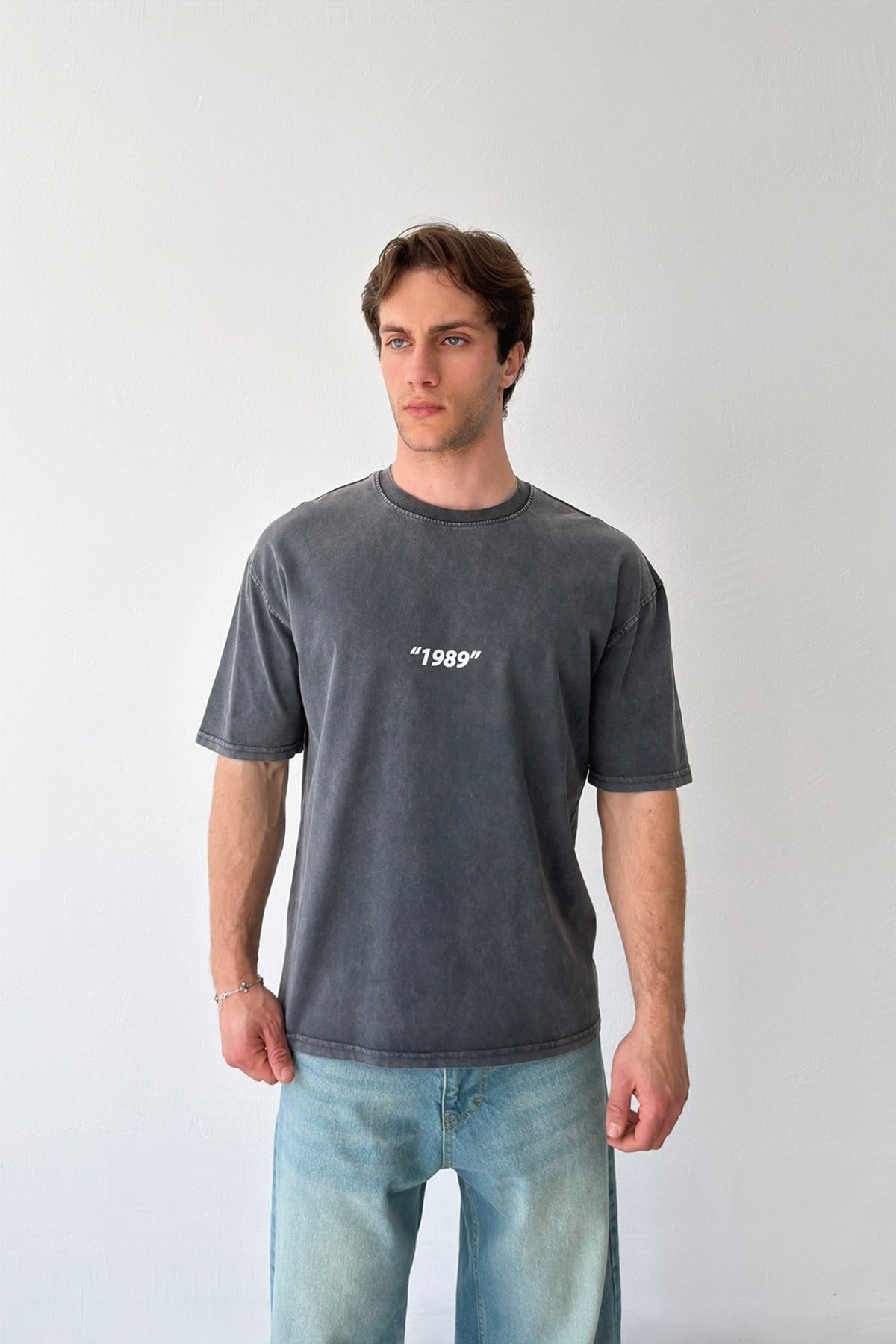 1989 Baskılı Acid Wash Antrasit Oversize Tişört