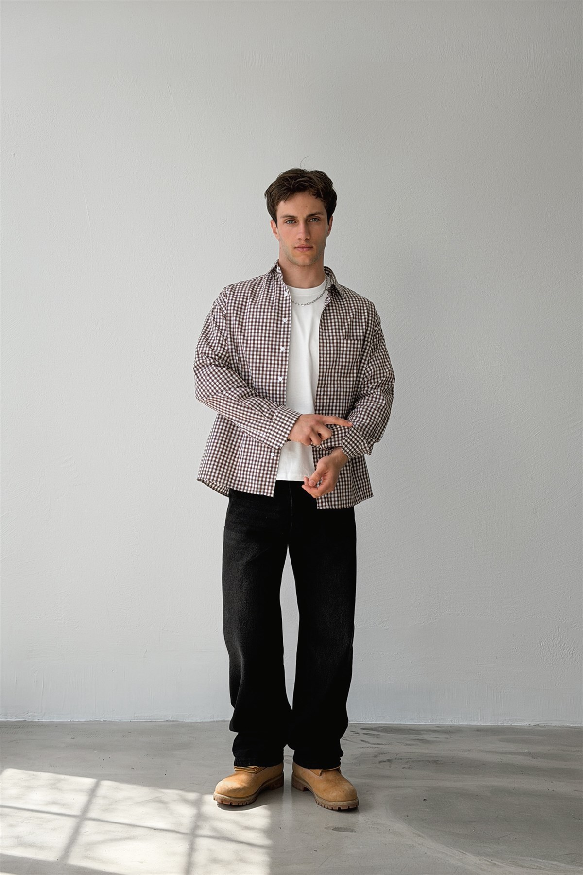 404 Sırt Baskılı Kareli Gömlek