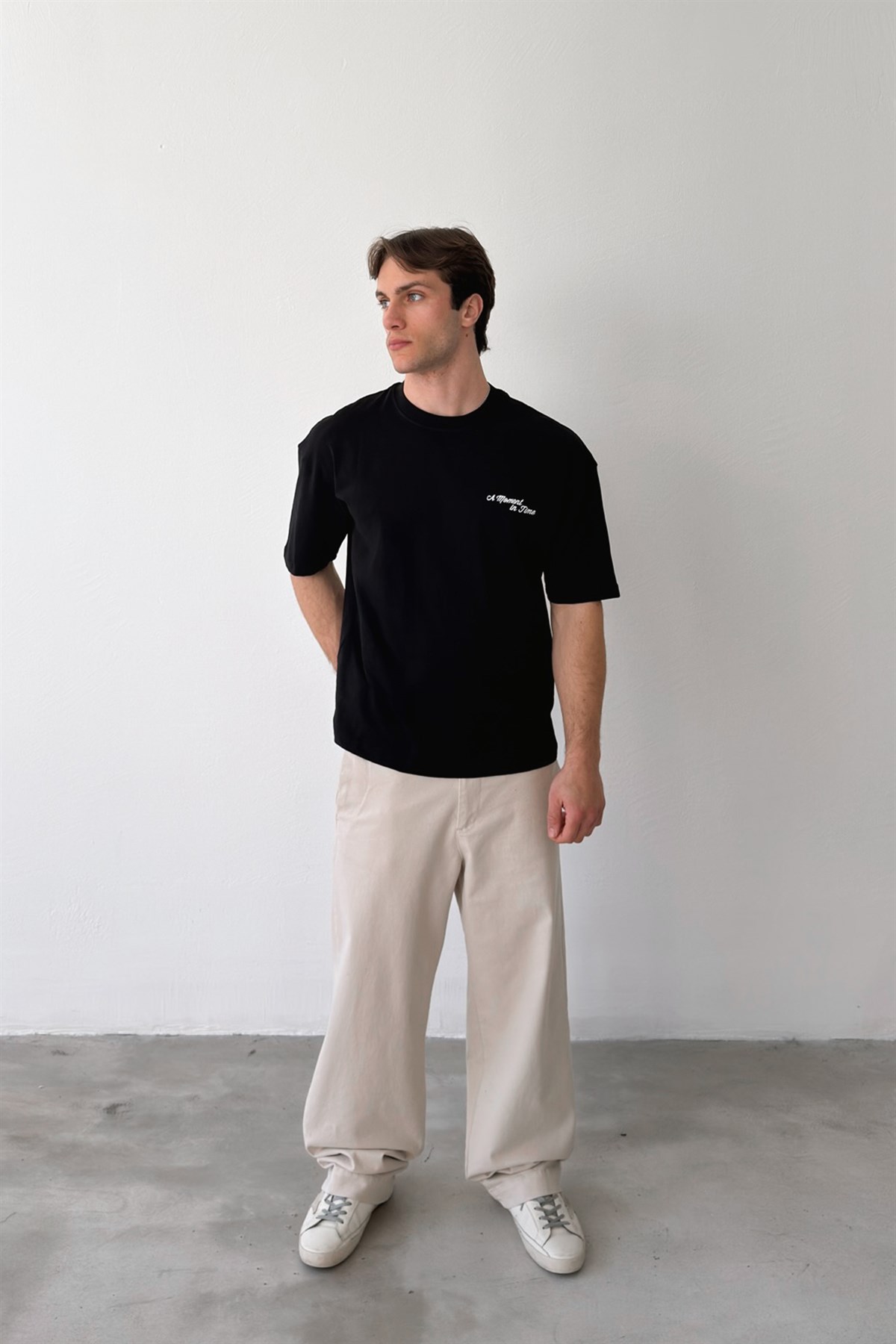 A Moment İn Time Baskılı Oversize Tişört