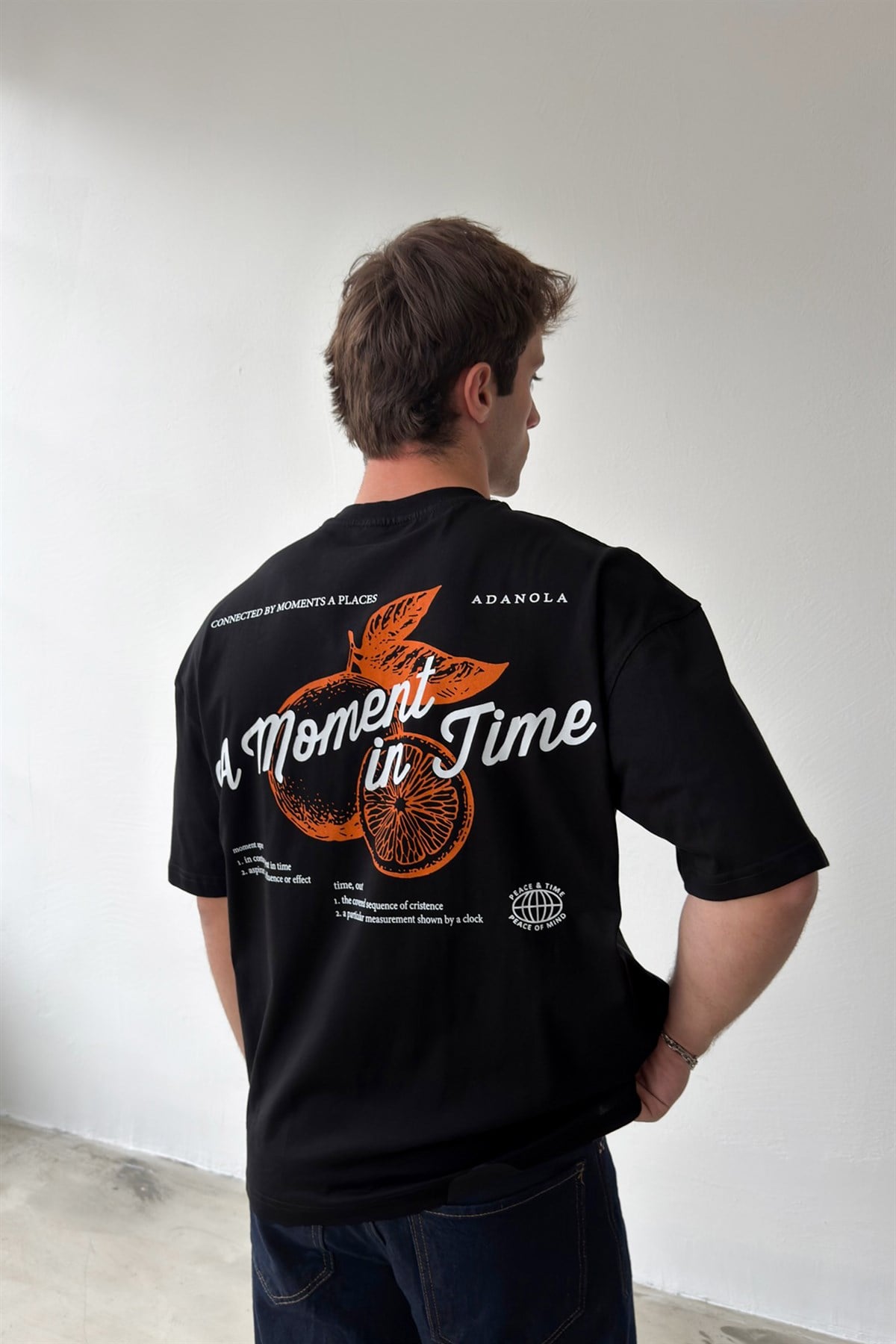 A Moment İn Time Baskılı Oversize Tişört