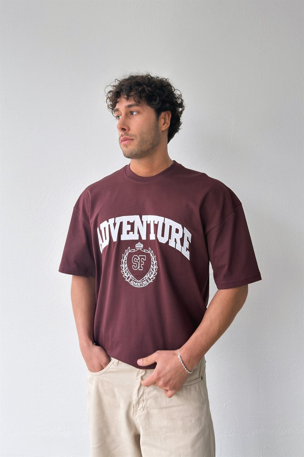 Adventure Nakışlı Tişört