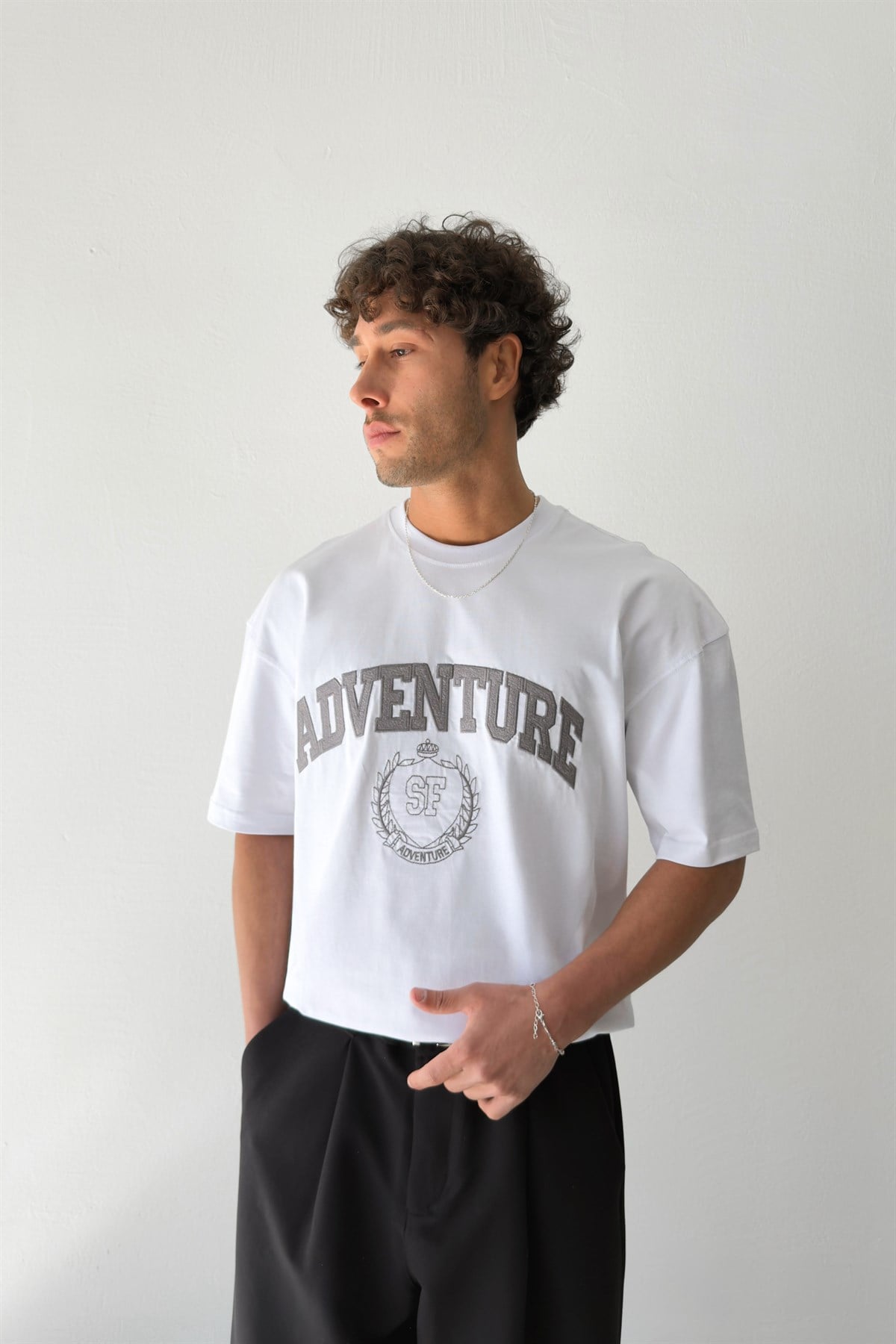 Adventure Nakışlı Tişört