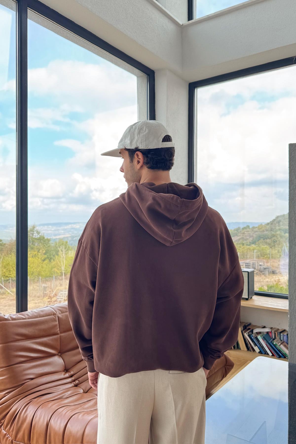 Ajobyola Baskılı Hoodie Kahverengi