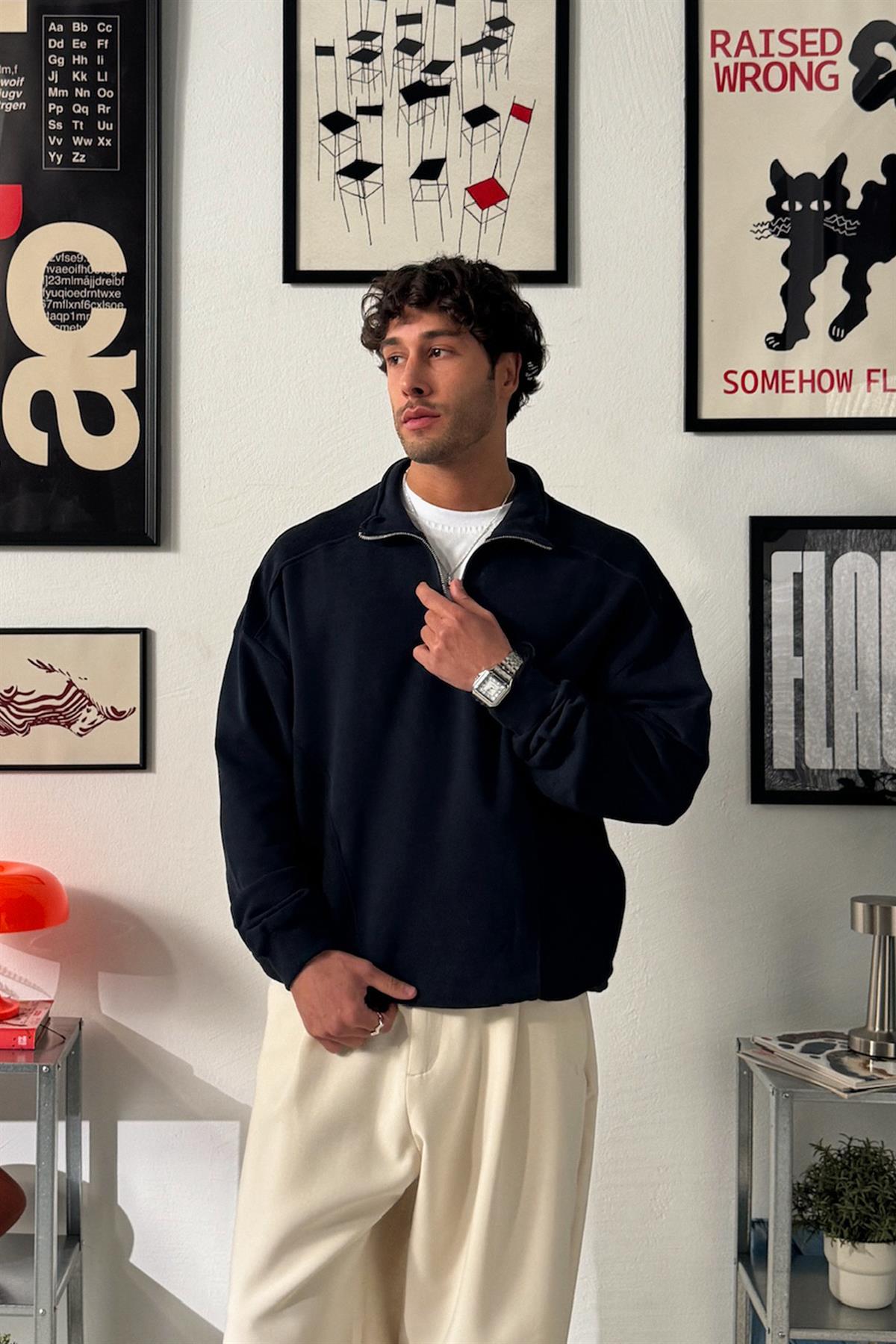 Amblemli Half Zip Sweatshirt
