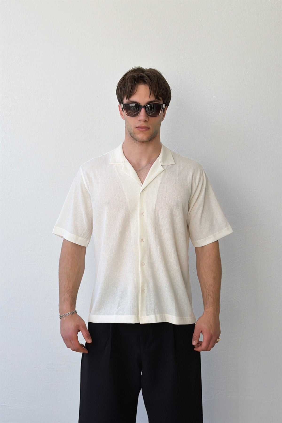 Apaş Yaka Dokuma Gömlek