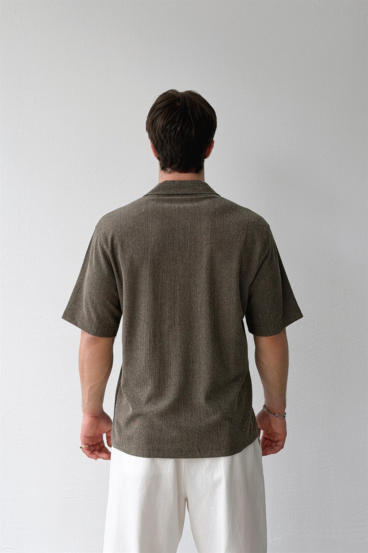 Apaş Yaka Dokuma Gömlek