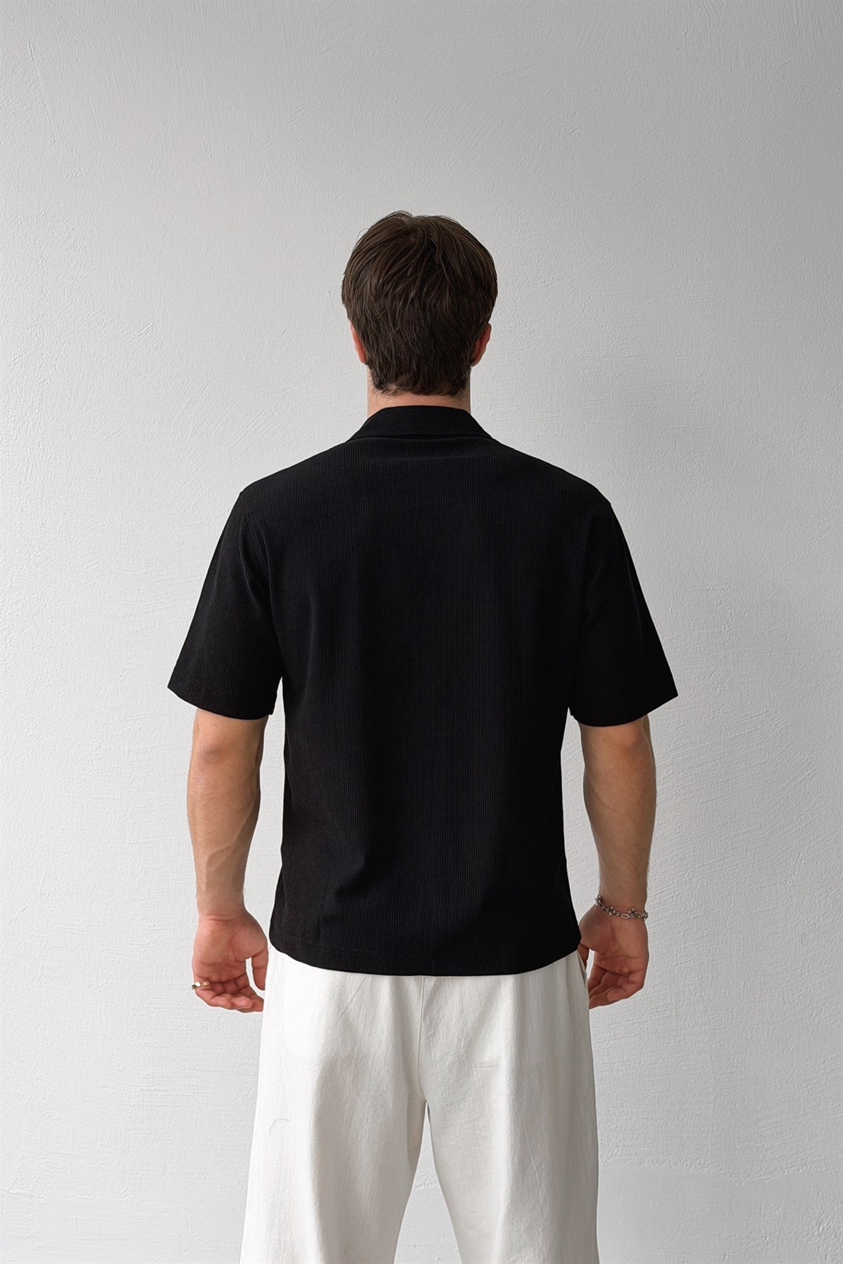 Apaş Yaka Dokuma Gömlek