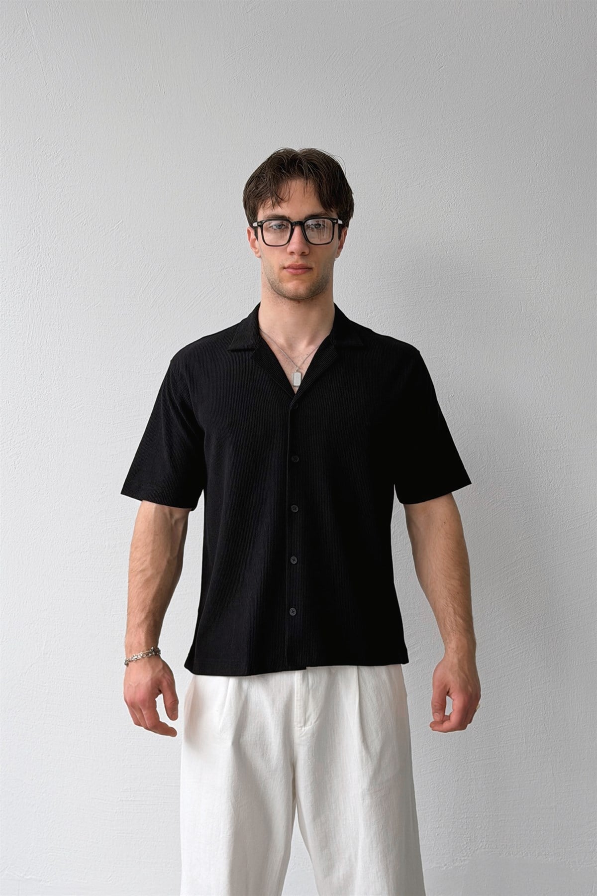 Apaş Yaka Dokuma Gömlek