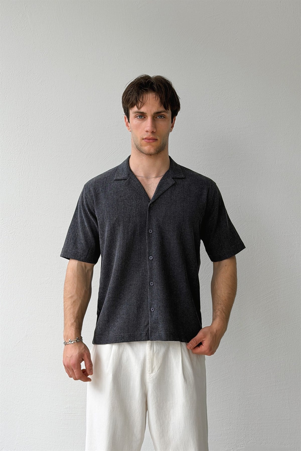 Apaş Yaka Dokuma Gömlek