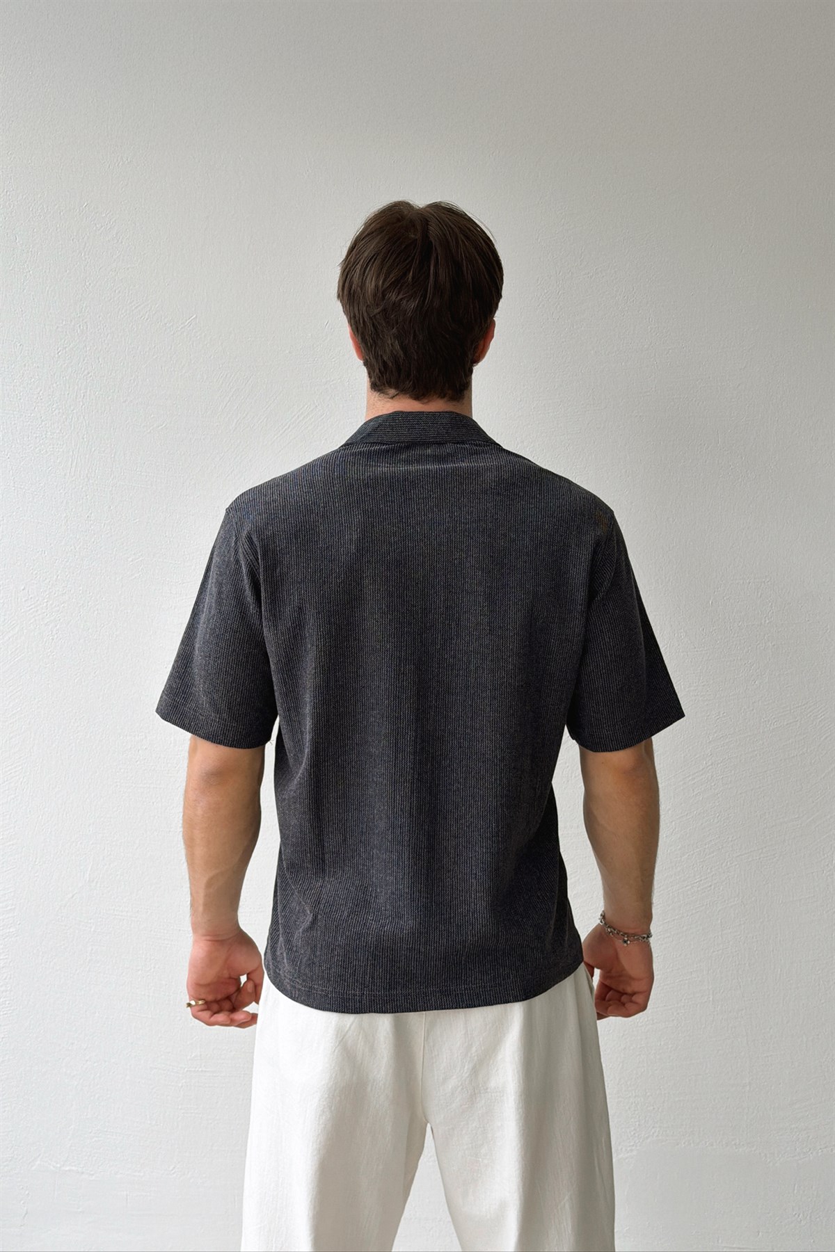 Apaş Yaka Dokuma Gömlek