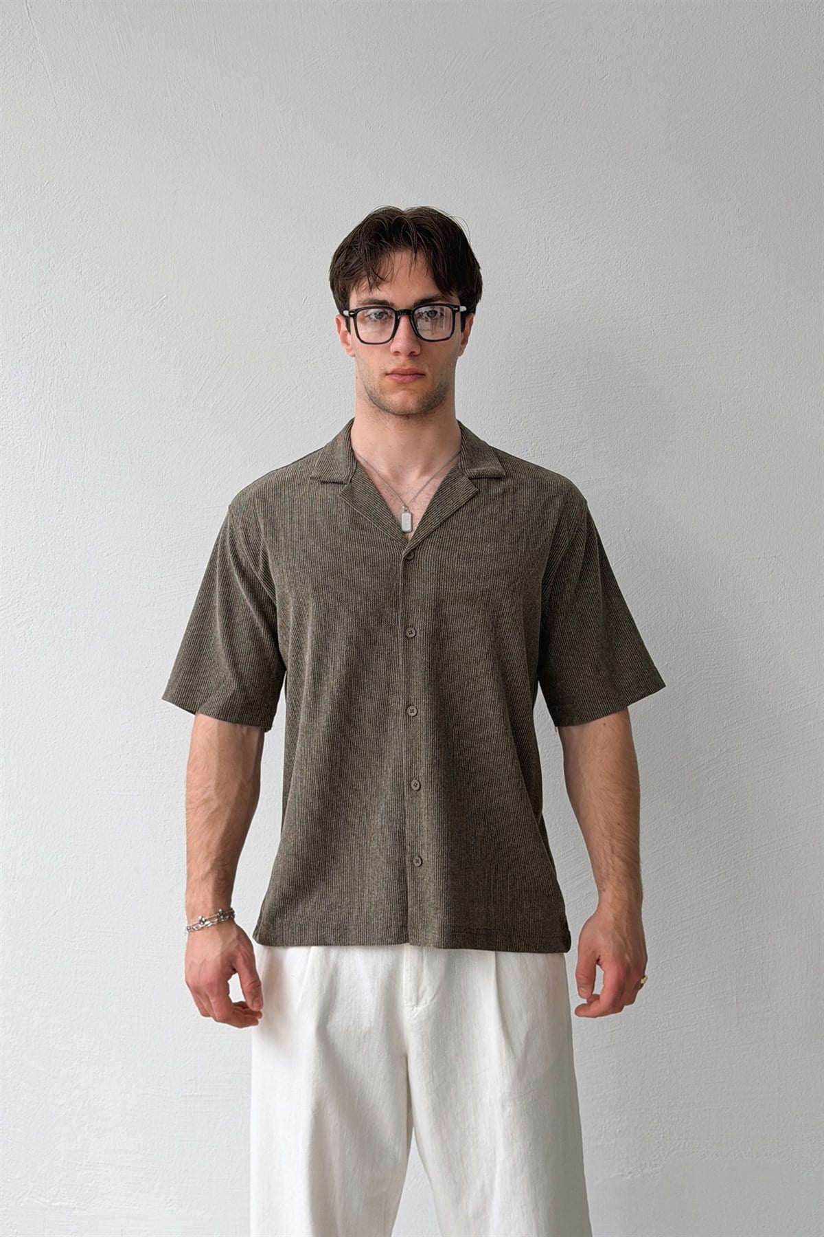 Apaş Yaka Dokuma Gömlek