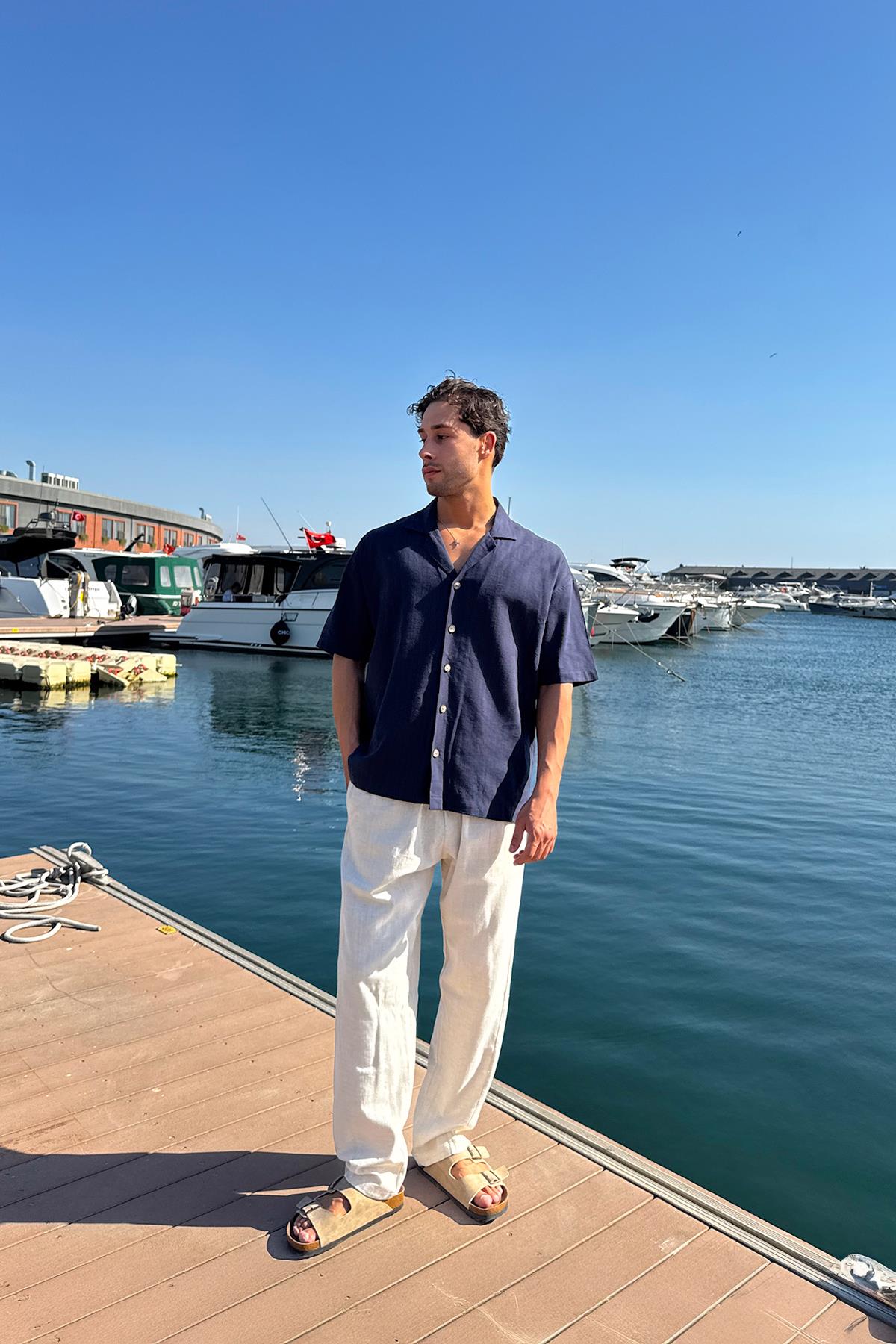 Apaş Yaka Oversize Kısa Kol Gömlek Lacivert