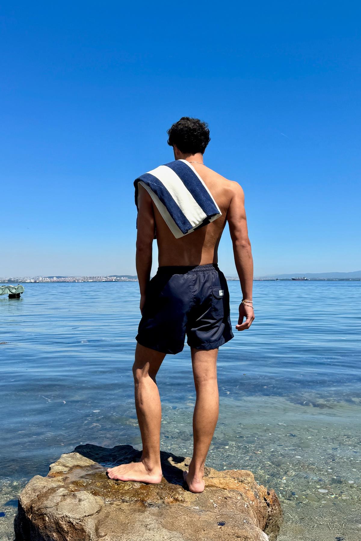 Lacivert Arka Cep Detay Deniz Şort