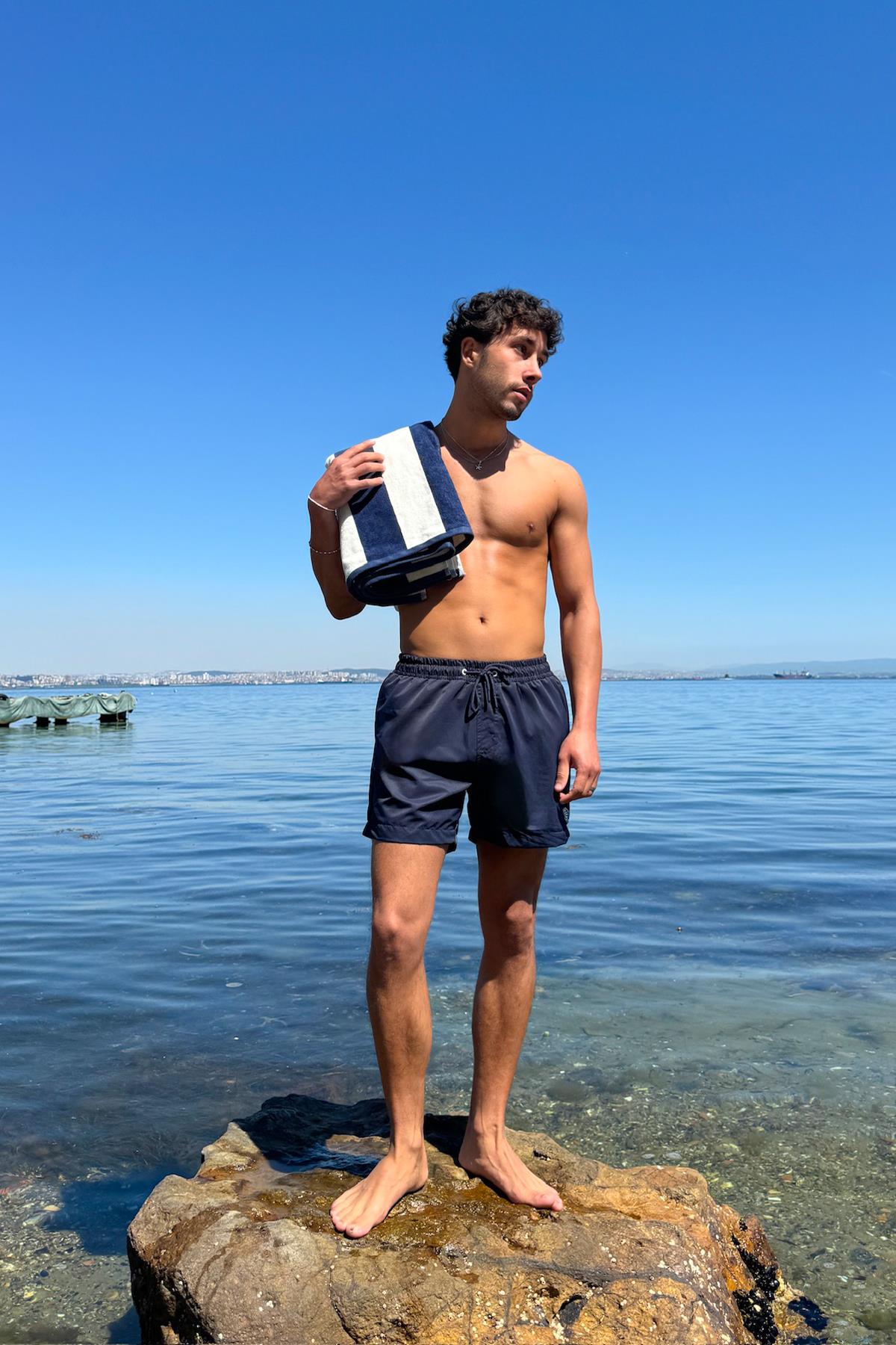 Lacivert Arka Cep Detay Deniz Şort