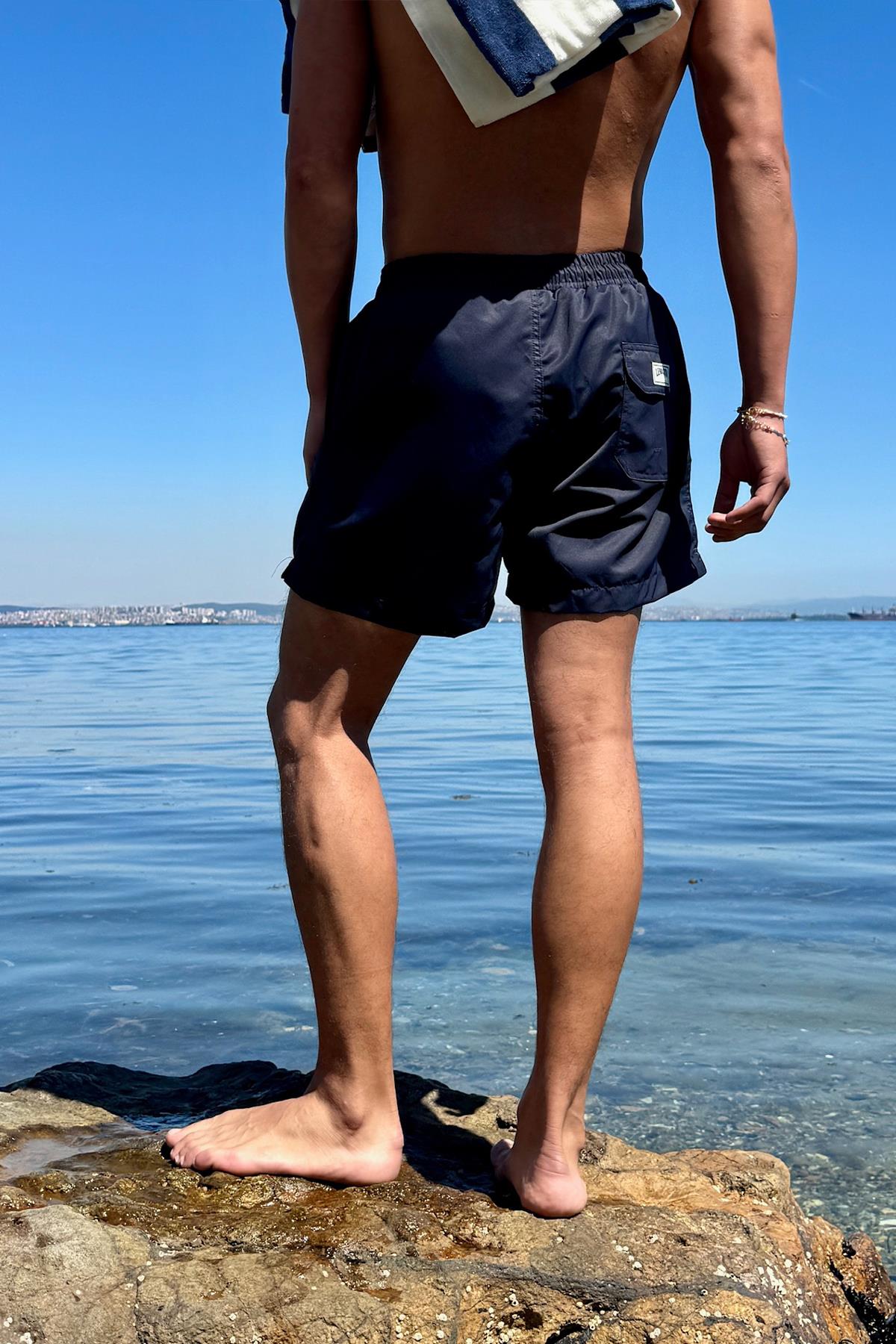 Lacivert Arka Cep Detay Deniz Şort