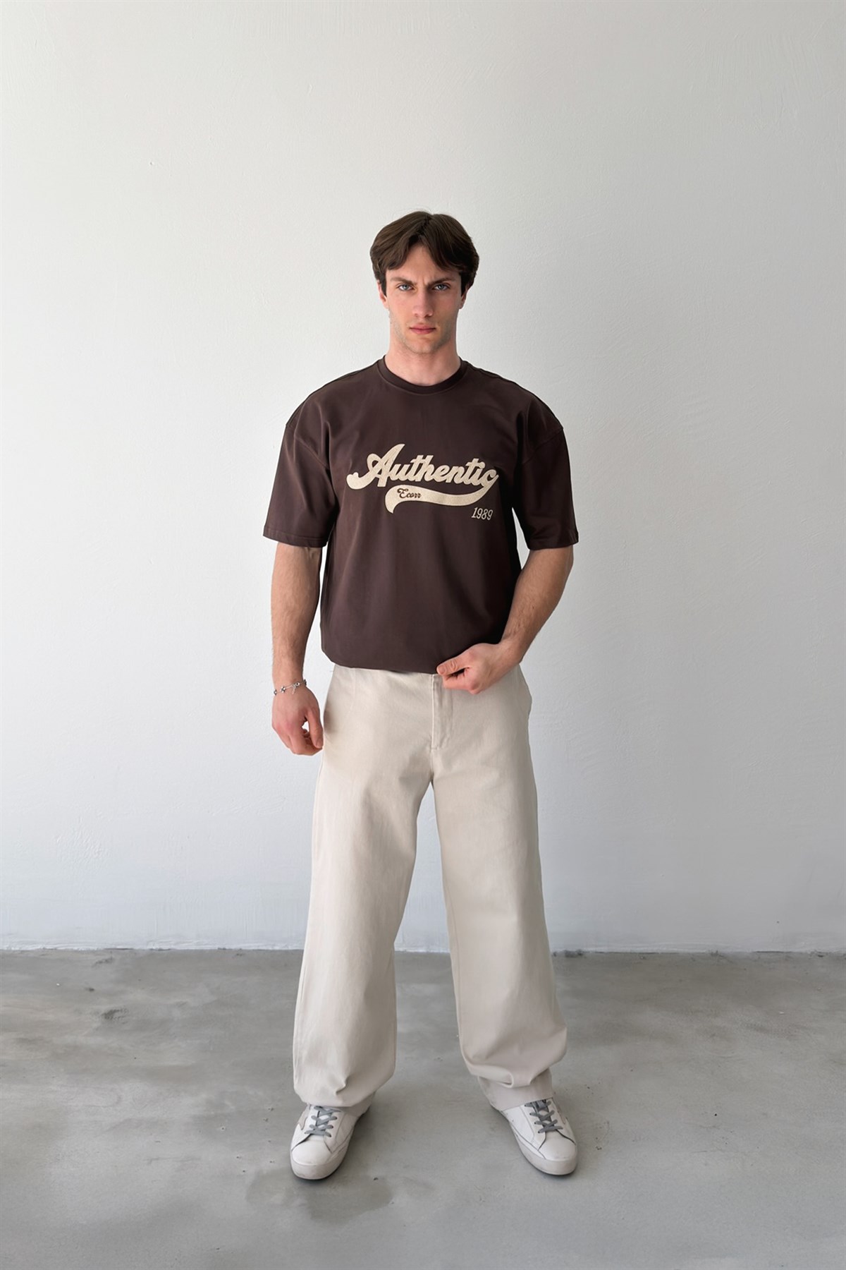 Authentic Nakışlı Tişört