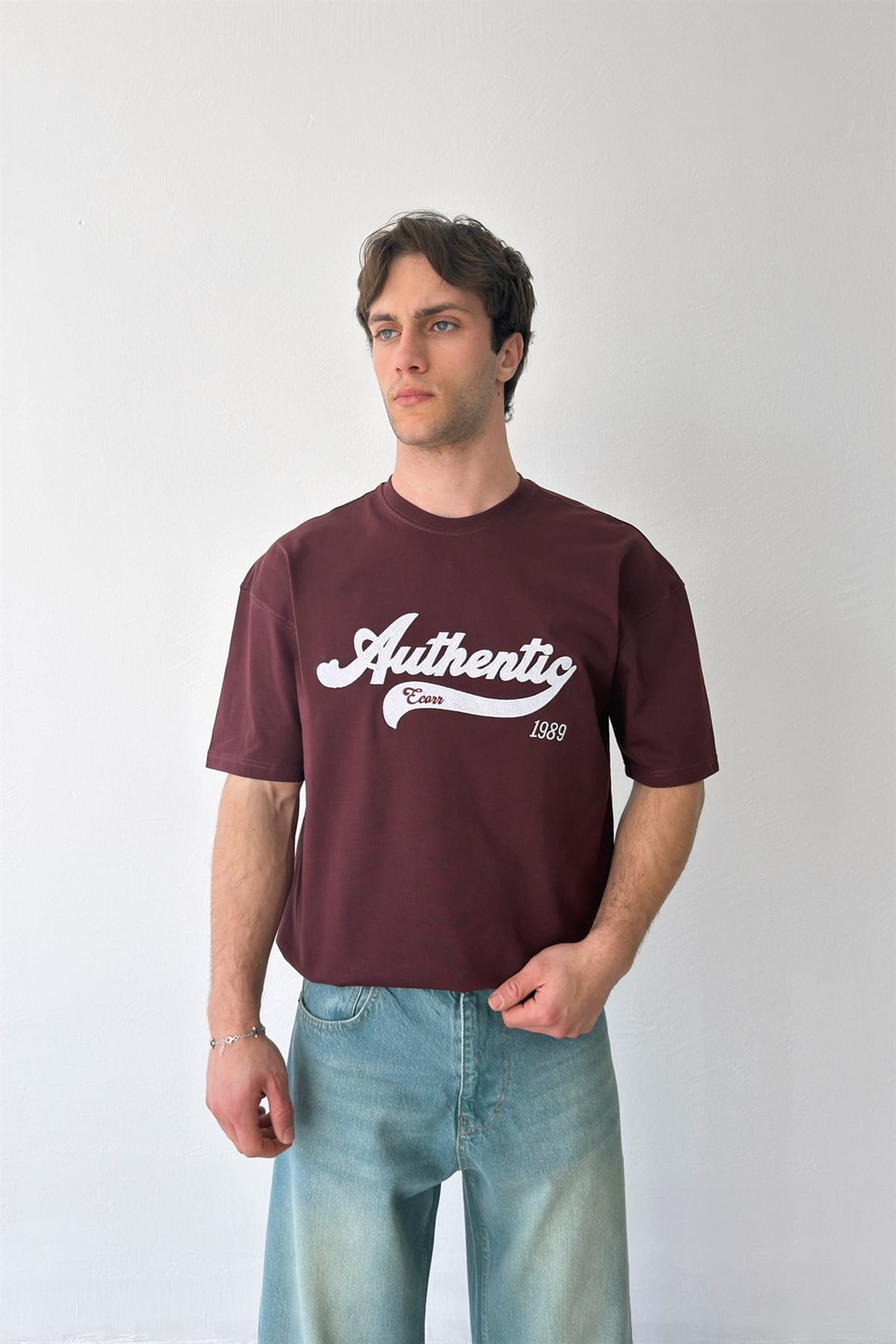 Authentic Nakışlı Tişört